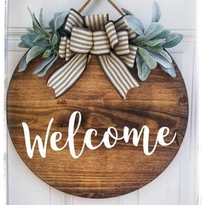 Rustic Farmhouse Inspired 17" Front Door Hanger